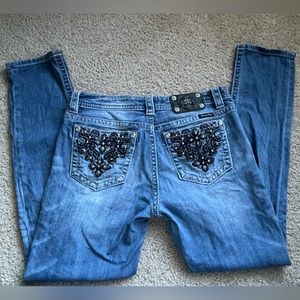 Miss Me Mid Rise Skinny Jean Size 29